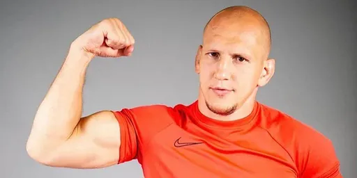 Василевский: Умар Нурмагомедов мотивирован на победу больше, чем Двалишвили