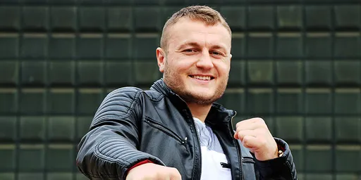 Адам Дайнес: знал, что Бетербиев сломает Смита