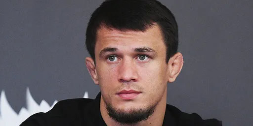 Усман Нурмагомедов стал шестым чемпионом Bellator из России