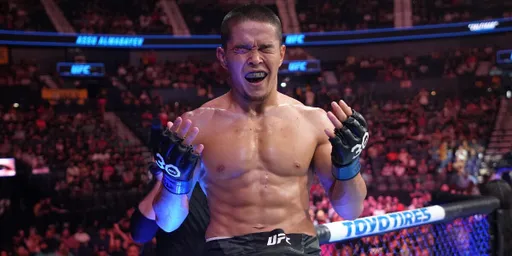 Казахстанец Алмабаев добавлен в топ-15 наилегчайшего веса UFC