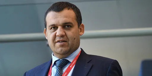 Глава IBA Кремлев сравнил смену гражданства с отказом от матери