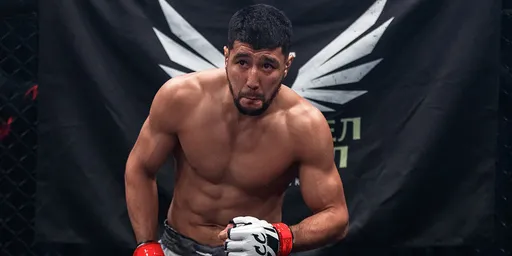 Глава RCC: Ильяс Хамзин двигается к шансу попасть в UFC