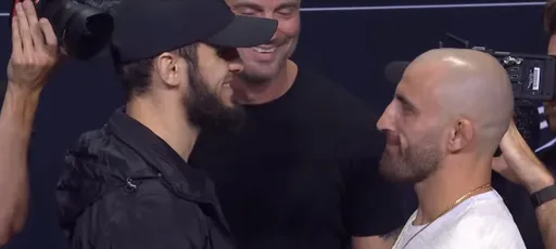 Махачев и Волкановски провели стердаун перед боем на UFC 284