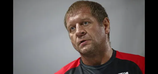 Гаджиев: Александру Емельяненко нужно пожить жизнью здорового человека, иначе закончит бомжом