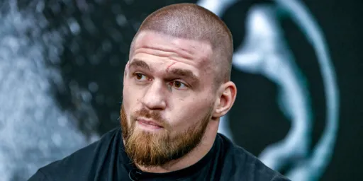 Резников назвал фаворита в потенциальном поединке Махачев – Топурия
