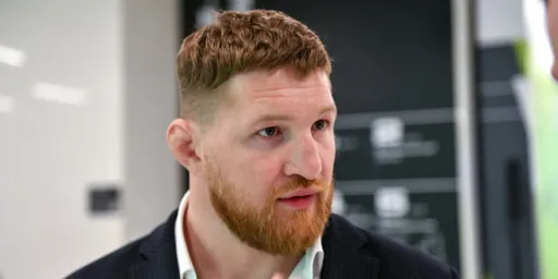 Минеев заявил, что взял отпуск с СВО за свой счет для проведения боя со Штырковым