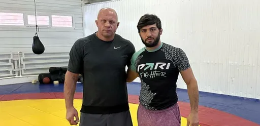 Царукян поблагодарил Федора Емельяненко за помощь в подготовке к бою с Оливейрой