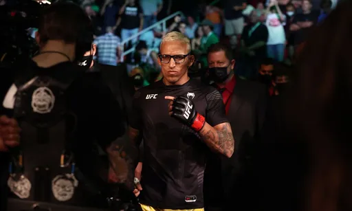Оливейра: мечта сбылась, теперь я чемпион UFC в легком весе