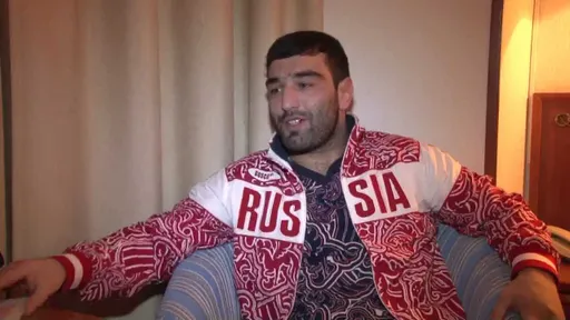 Артур Гусейнов ответил на оскорбления от Александра Емельяненко