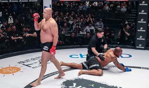 Федор Емельяненко объяснил, почему не подписал контракт с UFC в 2009 году