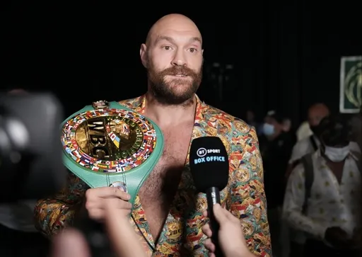 В WBC снова перенесли дату промоутерских торгов по бою Тайсон Фьюри – Диллиан Уайт