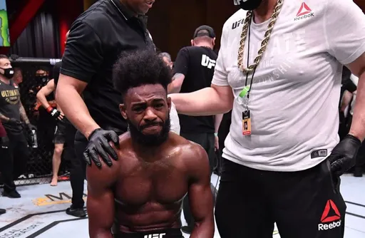 Диллашоу: я не верю, что Стерлинг вернется в октагон