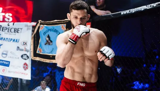 Шаблий проведет первый поединок в Bellator против Дэвиса 21 мая