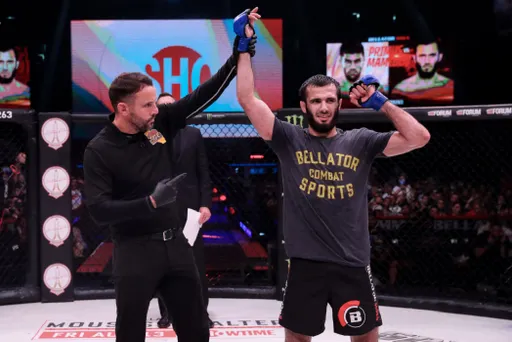 Мамедов с победы дебютировал в Bellator, одолев экс-чемпиона промоушена