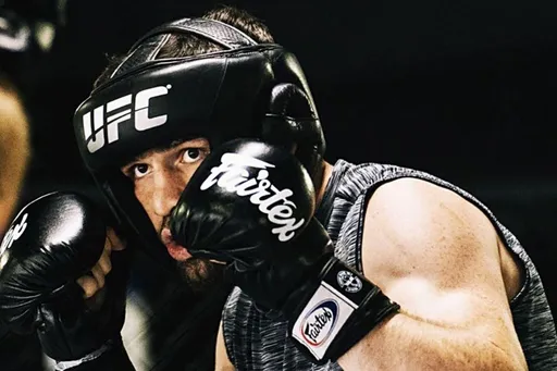 Тимур Валиев назвал причины поражения в дебюте UFC