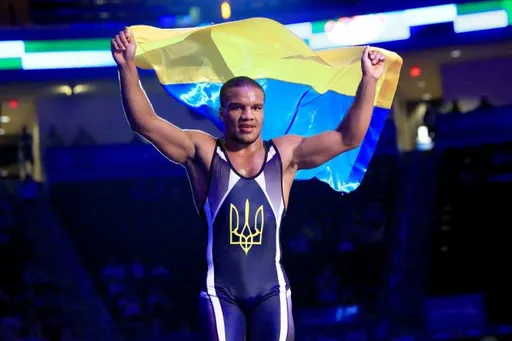 На украинского победителя Олимпиады-2020 было совершено нападение