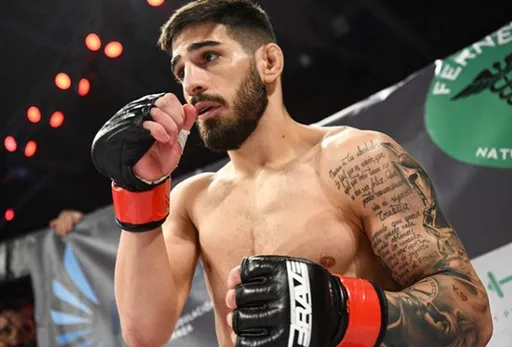 Илия Топурия выбыл из поединка на турнире UFC 270 из-за проблем со сгонкой веса