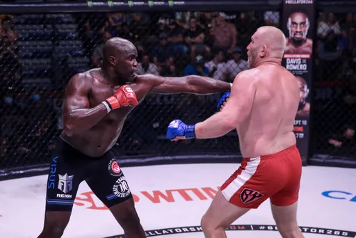 Харитонов сделал заявление после досрочного поражения от Конго на Bellator 265