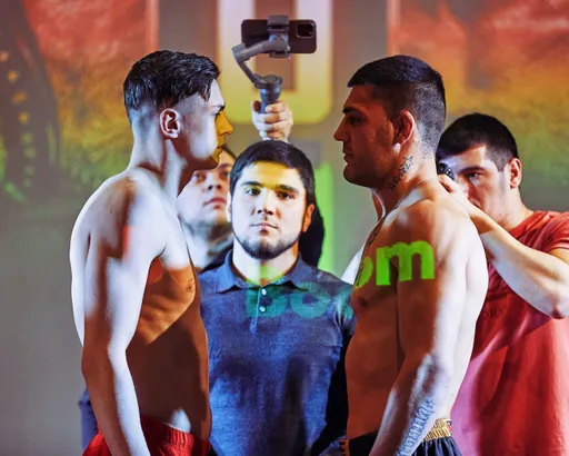 Файзи выиграл у Денисова на турнире AMC Fight Nights