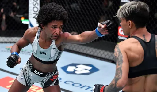 Стали известны обладатели бонусов на UFC Fight Night 199