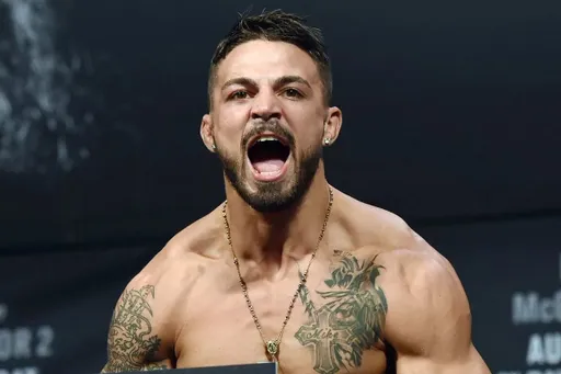 Боец UFC сравнил навыки Тилла и Джейка Полла