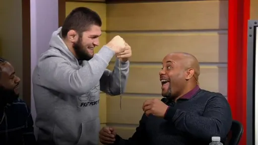 Нурмагомедов о включении Кормье в зал славы UFC: ты заслужил все это
