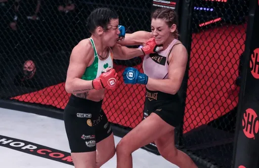 Шинейд Кавана победила Лию МакКорт на Bellator 275