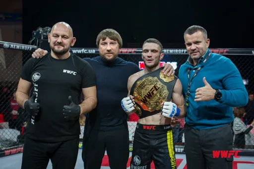 Украинец Бондарь выбыл из поединка с Виктором Родригесом на UFC Fight Night 188