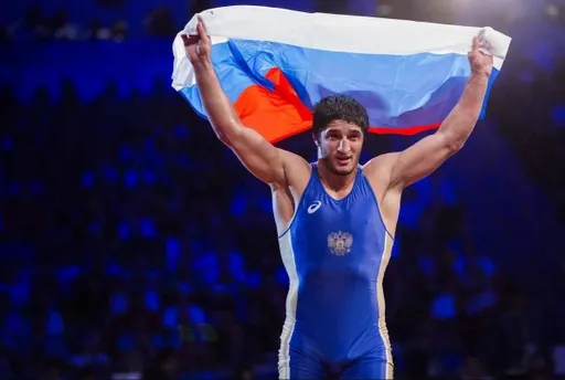 Российский борец Садулаев прокомментировал победу на Олимпиаде