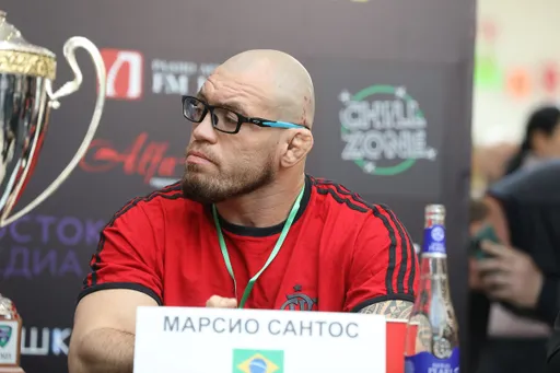 Бой Марсио Сантос – Михаил Аллахвердян может пройти 23 февраля на турнире AMC Fight Nights