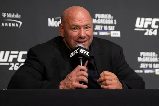 Президент UFC заявил, что Махачев отказался от боя с дос Аньосом