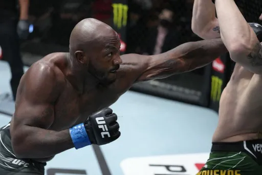 Халил Рунтри победил Модестаса Букаускаса техническим нокаутом на UFC Fight Night 191