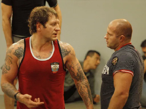 Александр Емельяненко отреагировал на желание брата Федора наладить с ним отношения