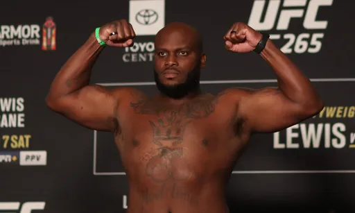 Стали известны результаты взвешивания участников UFC 265