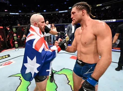 Опубликован список медицинских отстранений после UFC 266