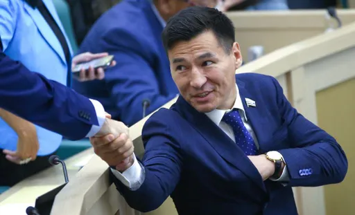 Российские кикбоксеры, не поддержавшие главу Калмыкии Хасикова, были отстранены от соревнований