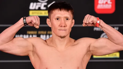 Жумагулов встретится с экс-чемпионом Rizin FF Капе 4 декабря на турнире UFC Fight Night