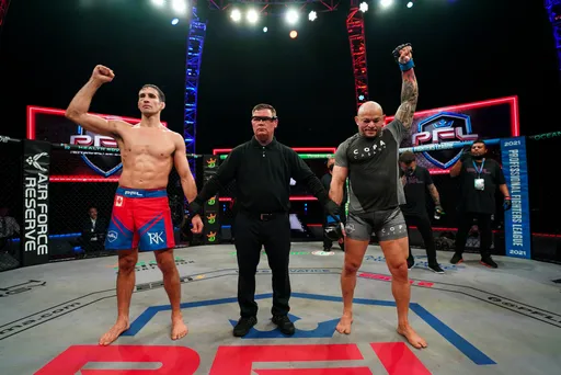 Рори Макдональд уступил Глейсону Тибау на PFL 5