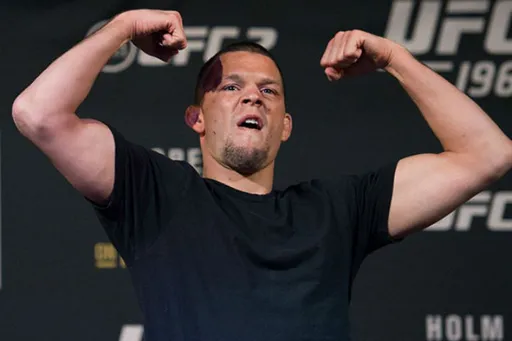 Нейт Диас намекнул на переход в Bellator