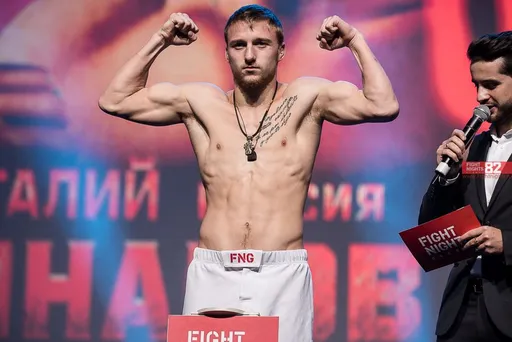 Михайлов проведет бой с Муром на Bellator 269 в Москве