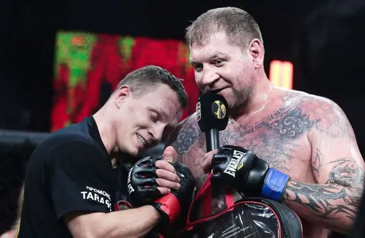 Александр Емельяненко отказался озвучивать свой гонорар за бой с Артемом Тарасовым: я за идею дрался