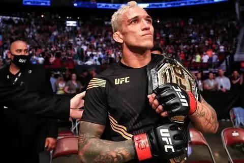 Чемпион UFC Оливейра отреагировал на победу Порье над Макгрегором