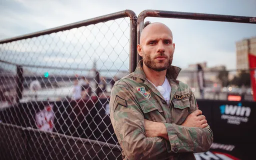 Сульянов: Александр Емельяненко еще не подписал контракт с Hardcore FC