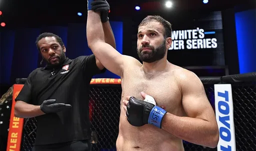 Дебютант UFC Мурзаканов оценил титульные перспективы Анкалаева
