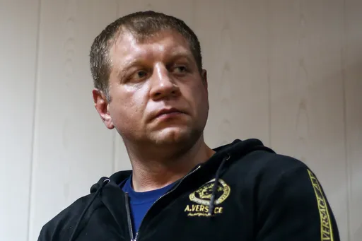 Александр Емельяненко ответил на слухи, что он пришел на «Камеди Клаб» обкуренным