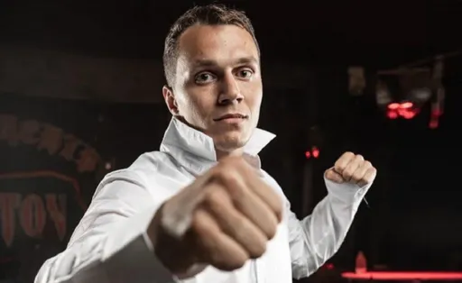Разборки звезд поп-MMA. Артем Тарасов — Чоршанбе Чоршанбиев: когда состоится бой и по каким правилам