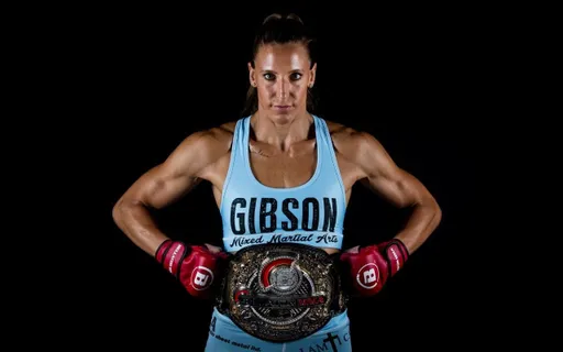 Экс-чемпион Bellator Джулия Бадд дебютирует в PFL 27 октября