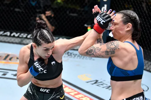 Дерн победила Нину Нуньес на UFC on ABC 2