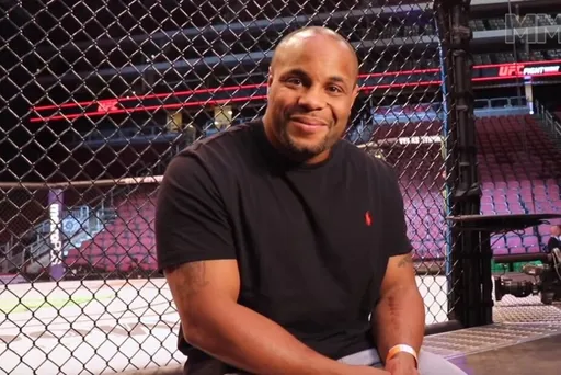 Кормье – о Гане: это эволюция MMA в тяжелом весе
