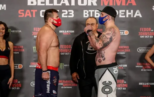 Кирилл Сидельников техническим нокаутом победил Рэба Трусдэйла на Bellator 269